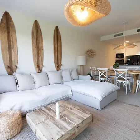 900m From The In With A Pool Apartment *